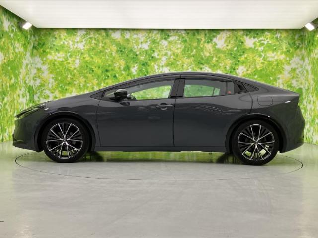 トヨタ プリウス