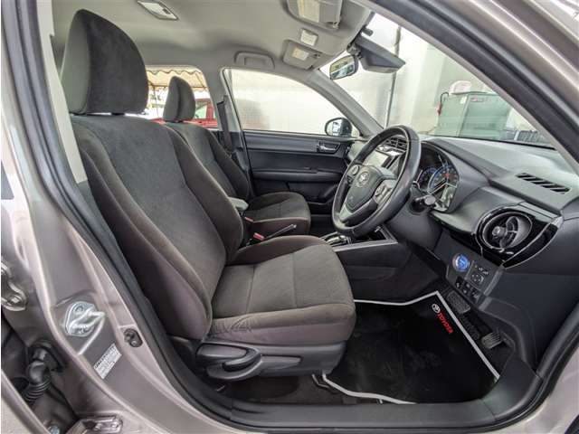 トヨタ カローラアクシオ