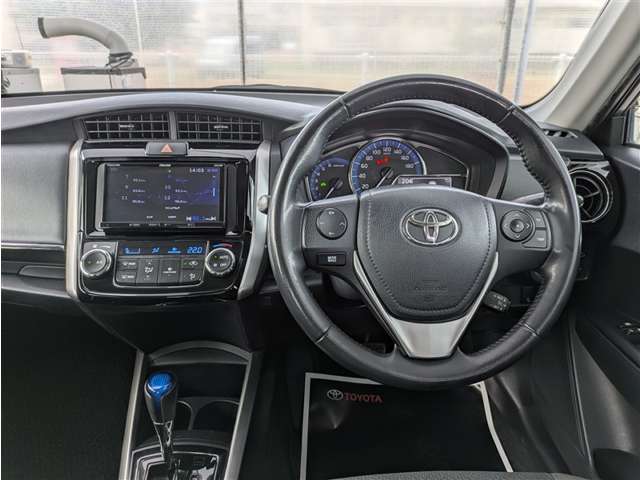 トヨタ カローラアクシオ