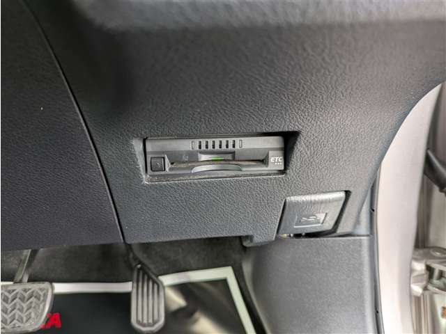 トヨタ カローラアクシオ