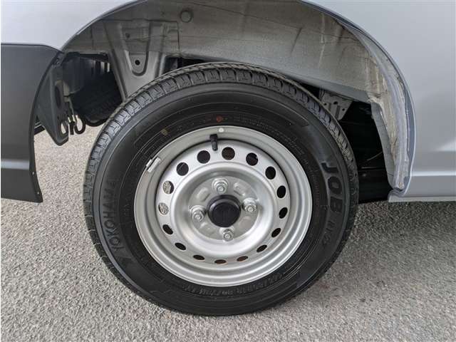 ダイハツ ハイゼットカーゴ