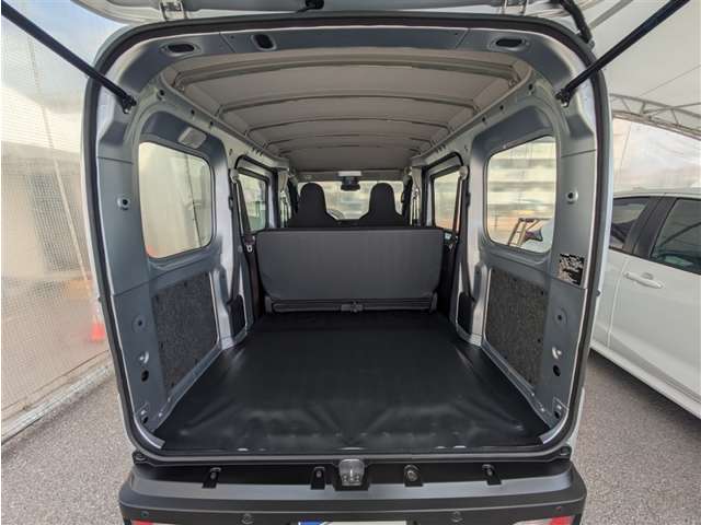 ダイハツ ハイゼットカーゴ