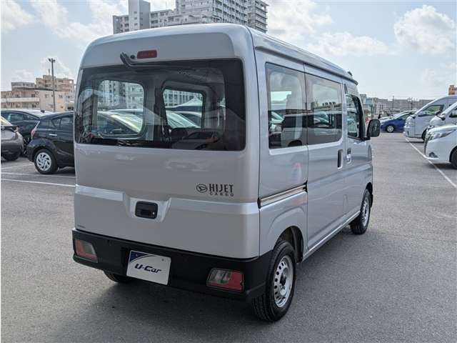 ダイハツ ハイゼットカーゴ