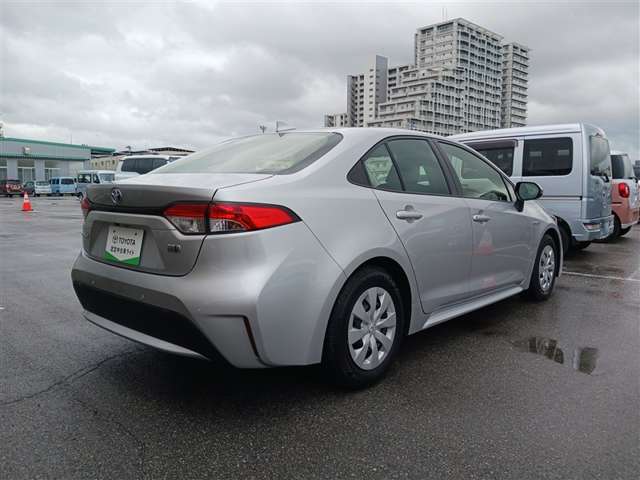 トヨタ カローラ