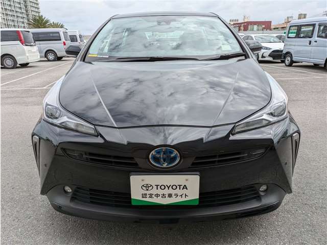 トヨタ プリウス