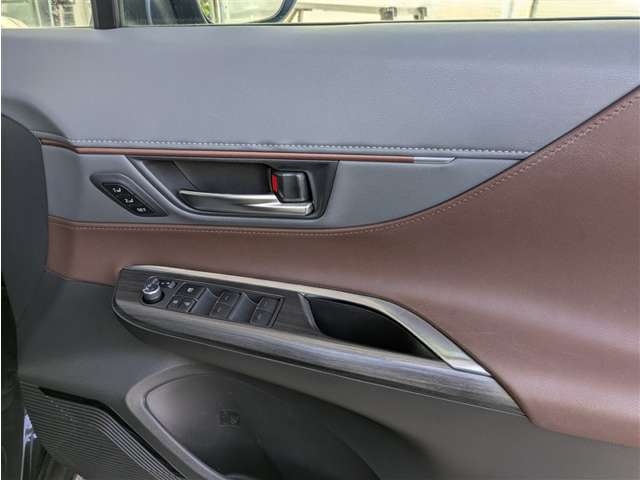 トヨタ ハリアー