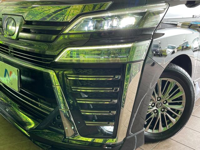 トヨタ ヴェルファイア