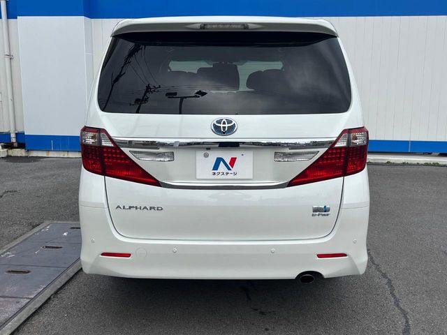 トヨタ アルファードハイブリッド