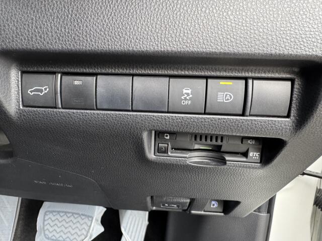 トヨタ ハリアーハイブリッド