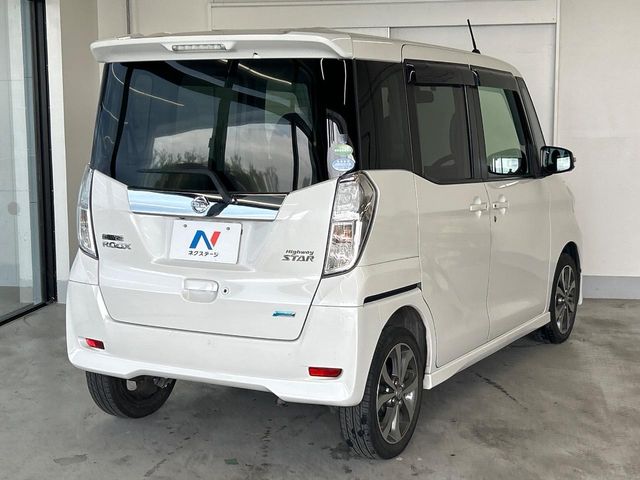 日産 デイズルークス