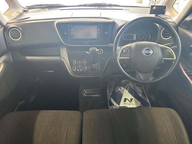 日産 デイズルークス