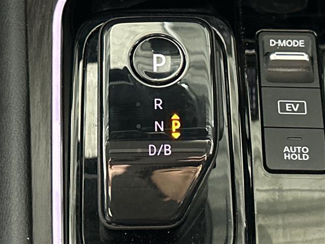 日産 ノートオーラ