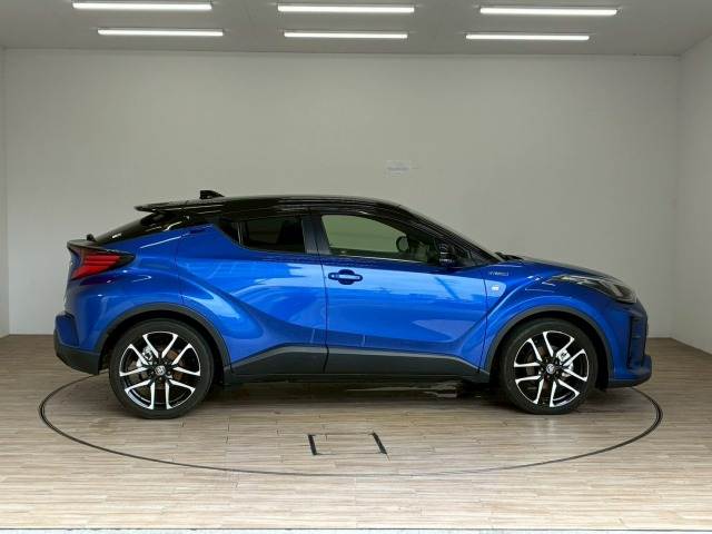 トヨタ C-HR
