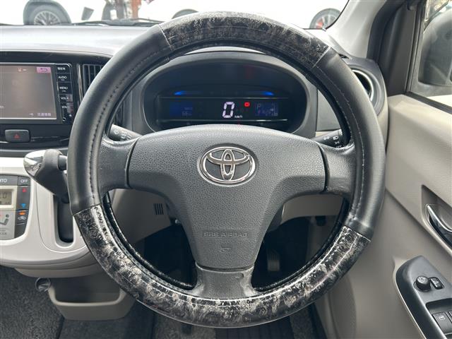 トヨタ ピクシスエポック