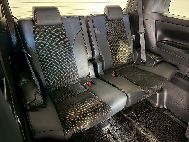 トヨタ ヴェルファイア