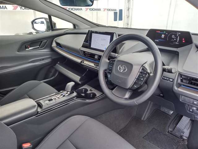 トヨタ プリウス