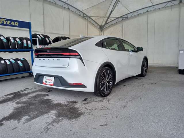 トヨタ プリウス