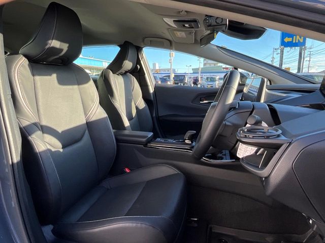 トヨタ プリウス