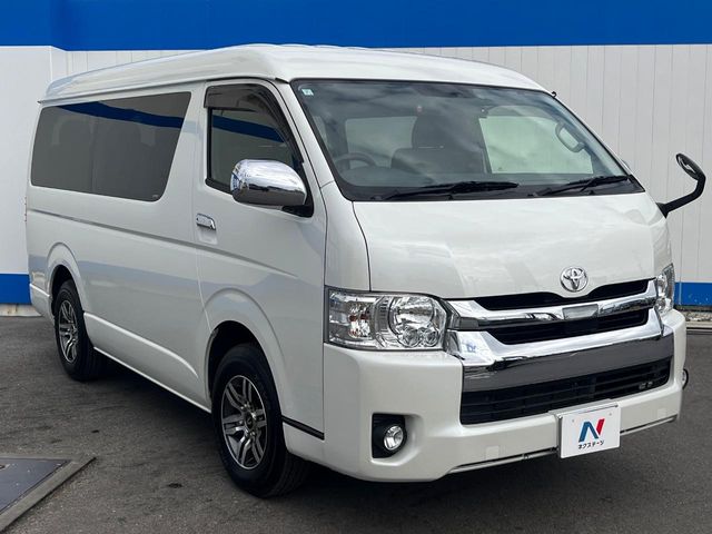 トヨタ ハイエース