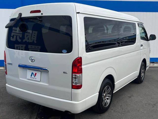 トヨタ ハイエース