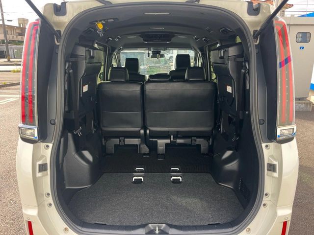 トヨタ エスクァイア