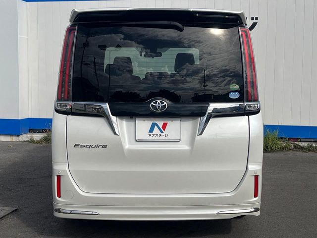 トヨタ エスクァイア