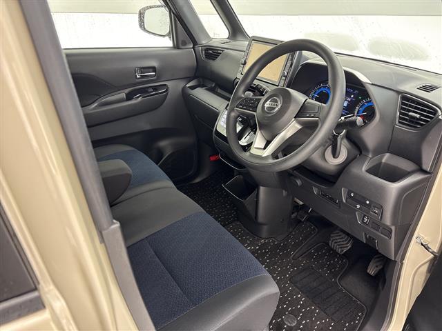 日産 ルークス