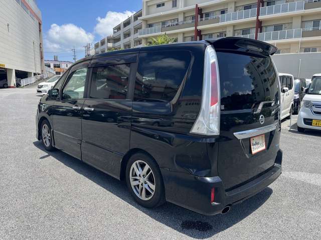 日産 セレナ