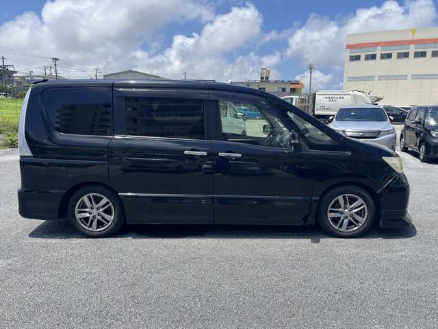 日産 セレナ