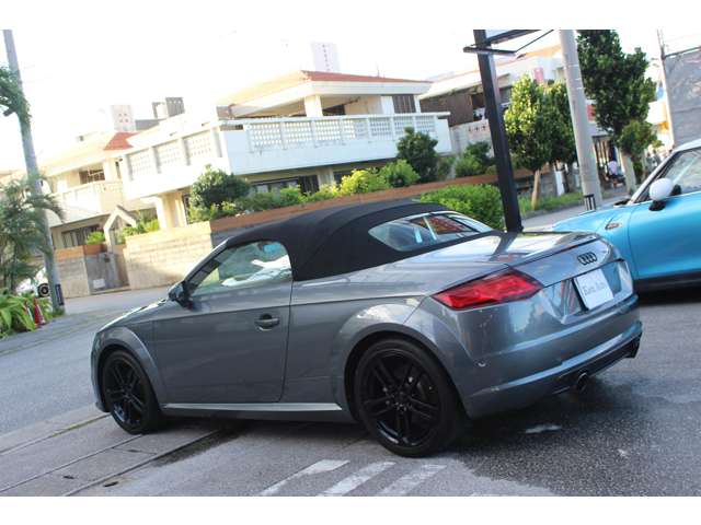 アウディ TTロードスター