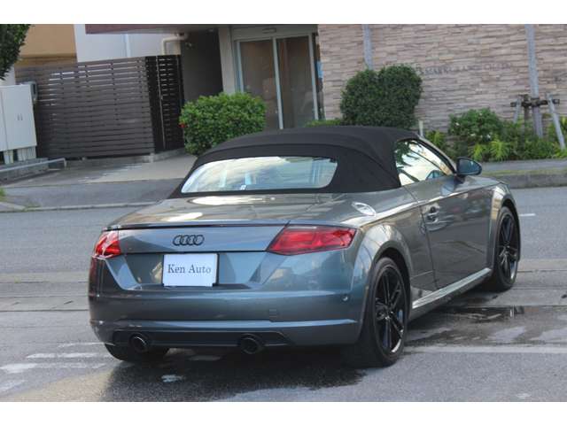 アウディ TTロードスター