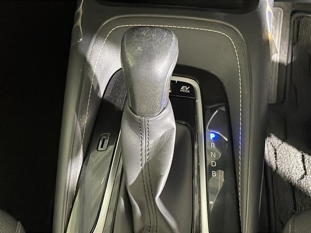 トヨタ カローラスポーツ