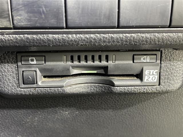 トヨタ カローラスポーツ