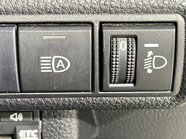 トヨタ カローラスポーツ