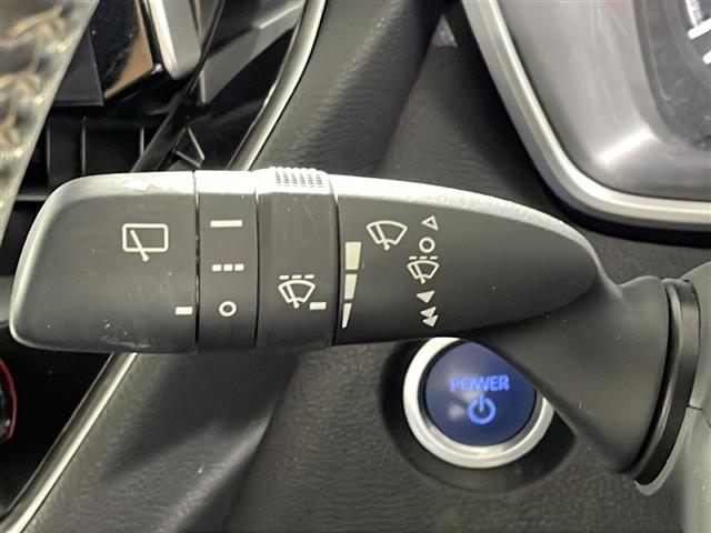 トヨタ カローラスポーツ