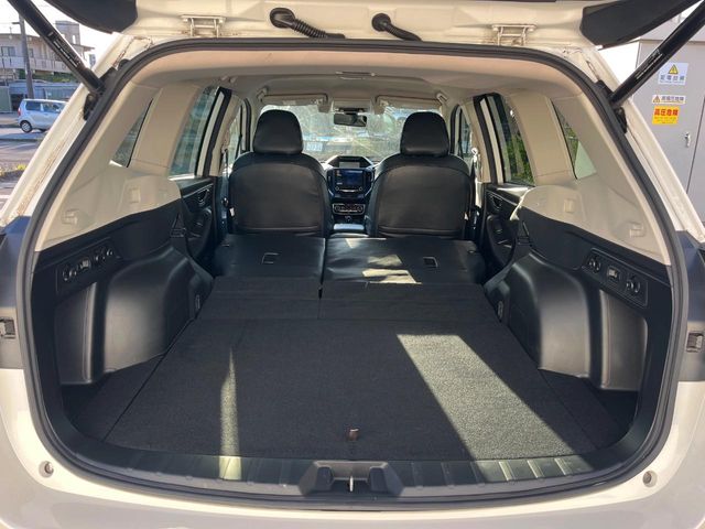 スバル フォレスター