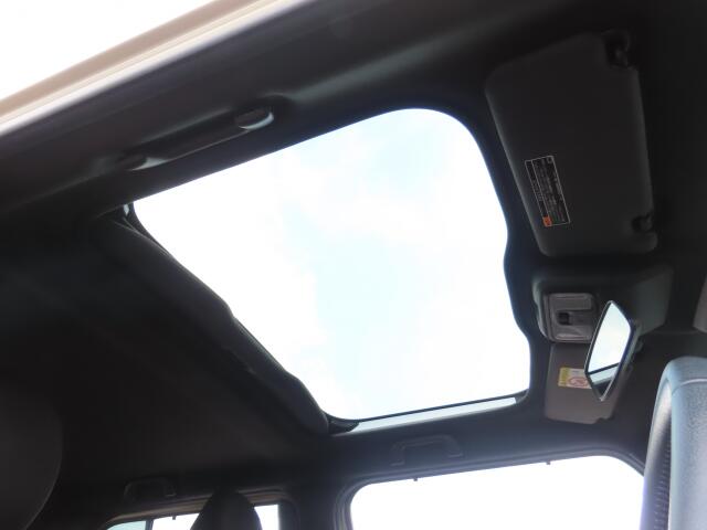 ダイハツ タフト