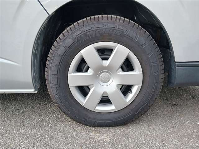トヨタ ハイエース