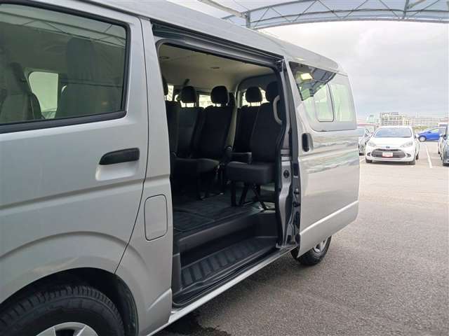 トヨタ ハイエース