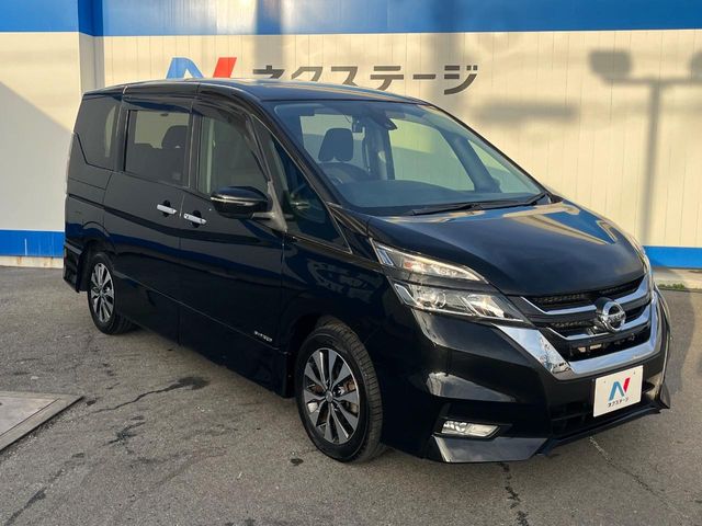 日産 セレナ
