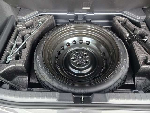 トヨタ カローラスポーツ
