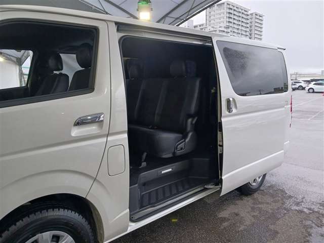 トヨタ ハイエースバン