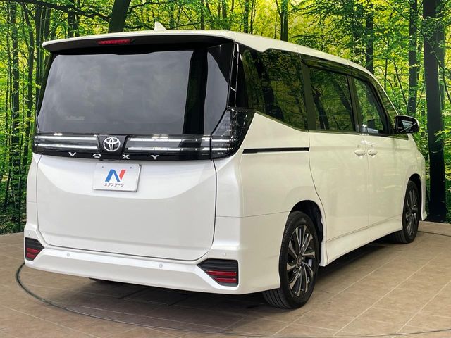 トヨタ ヴォクシー