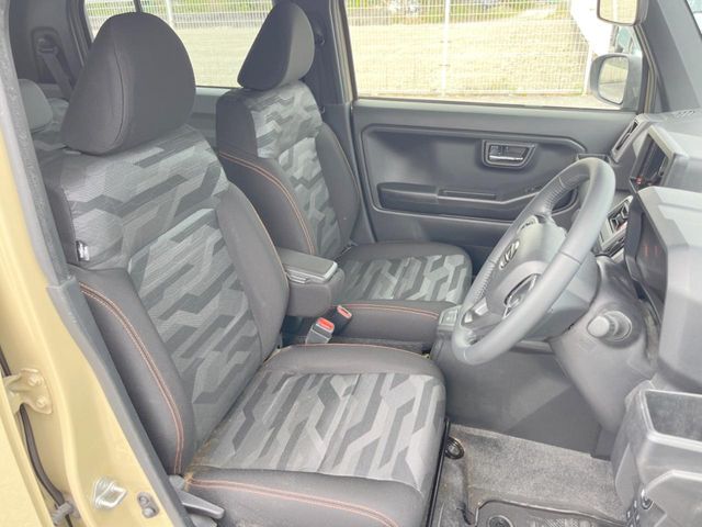 ダイハツ タフト