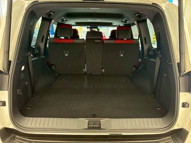 トヨタ ランドクルーザー300