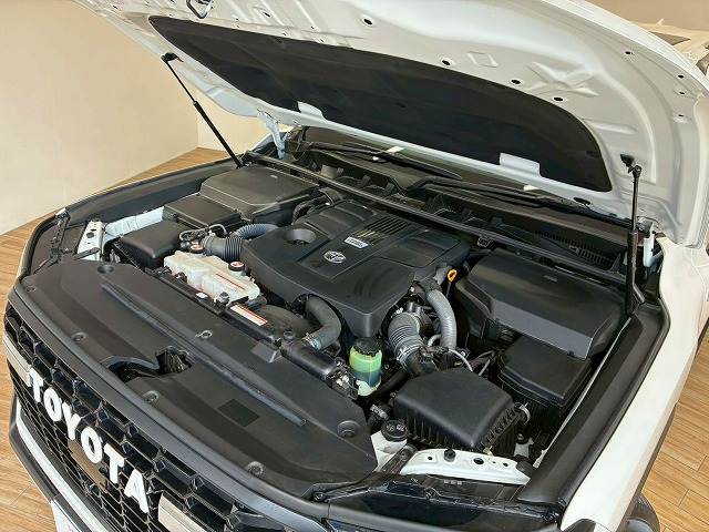 トヨタ ランドクルーザー300