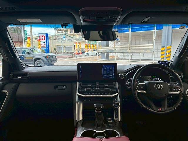 トヨタ ランドクルーザー300