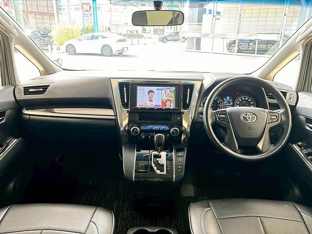 トヨタ ヴェルファイア