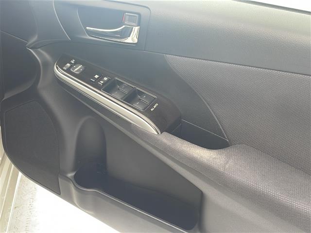 トヨタ カムリハイブリッド