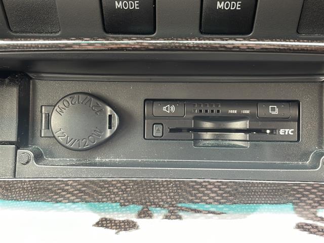 トヨタ カムリハイブリッド